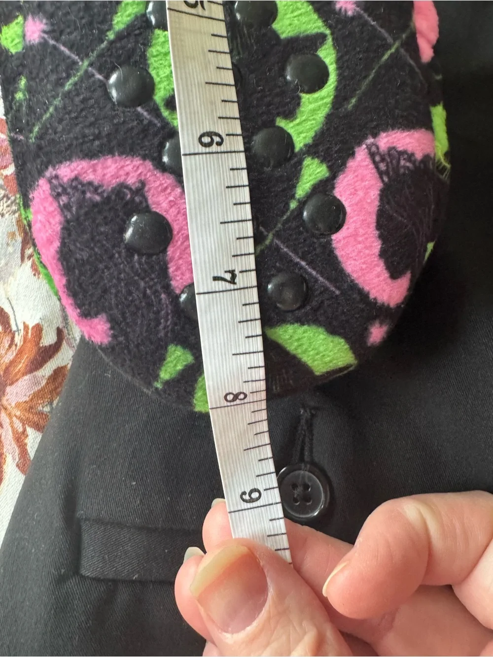Girls Wicked  7/8 Green & Pink Plush Slippers